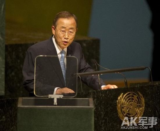 ཕན་ཅི་ཝུན་གྱིས་ཨི་རག་བྱང་རྒྱུད་ཀྱི་གྲོང་ཁྱེར་དང་གྲོང་རྡལ་ཁག་བཀག་བསྐྱིལ་ནས་ཐར་བར་དགའ་བསུ་ཞུས།