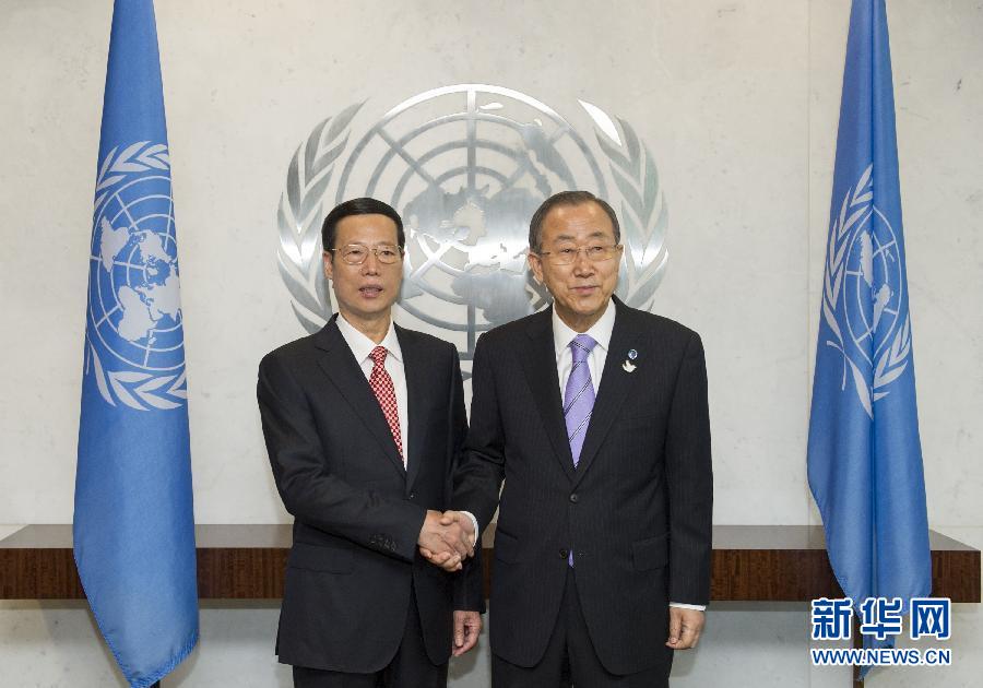 ཀྲང་ཀའོ་ལིས་མཉམ་འབྲེལ་རྒྱལ་ཚོགས་ཀྱི་དྲུང་ཡིག་ཆེ་མོ་ཕན་ཅི་ཝུན་ལ་མཇལ་འཕྲད་གནང་།