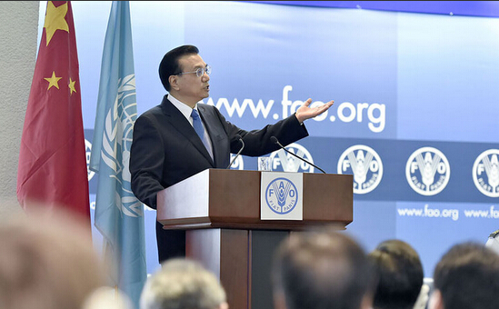ལི་ཁེ་ཆང་མཉམ་འབྲེལ་རྒྱལ་ཚོགས་ཀྱི་འབྲུ་རིགས་དང་ཞིང་ལས་རྩ་འཛུགས་སྤྱི་ཁྱབ་ཁང་དུ་ཕེབས་ནས་གསུང་བཤད་གནང་།
