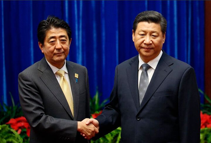 རྒྱལ་ཁབ་ཀྱི་ཀྲུའུ་ཞི་ཞི་ཅིན་ཕིང་གིས་འཇར་པན་གྱི་དབུ་བཞུགས་བློན་ཆེན་ཨན་ཕེ་ཅིན་སན་ལ་མཇལ་འཕྲད་གནང་།