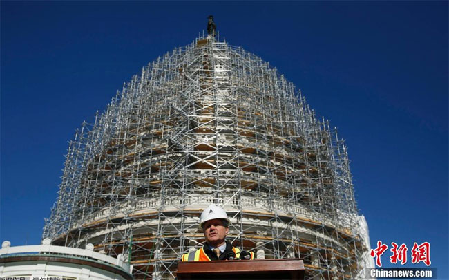 ཨ་རིའི་རྒྱལ་ཚོགས་ཐོག་ཁང་གི་རྩེ་ཐོག་ཉམས་གསོ་འགོ་ཚུགས།