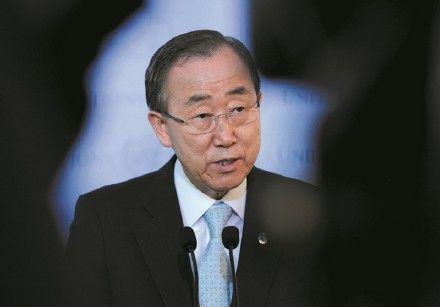 ཕན་ཅི་ཝུན་གྱིས་ཨ་རི་དང་ཁུ་པ་རྒྱལ་ཁབ་གཉིས་ཀྱིས་ཕྱི་འབྲེལ་འབྲེལ་བ་སླར་གསོ་བྱ་རྒྱུའི་གྲོས་བསྡུར་བྱས་པར་དགའ་བསུ་ཞུས།