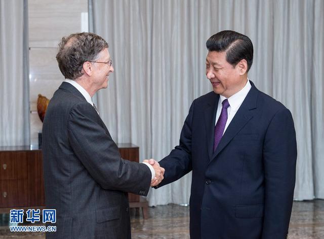 ཞི་ཅིན་ཕིང་གིས་ཨ་རིའི་གྷའེ་ཚི་ཐེབས་རྩ་ཚོགས་པའི་ཀྲུའུ་ཞི་ལ་མཇལ་འཕྲད་གནང་།