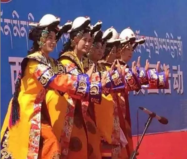 བོད་ལྗོངས་སློབ་གྲྭ་ཆེན་མོ་དང་བོད་ལྗོངས་གསོ་རིག་སློབ་གླིང་དུ་མངོན་མིན་ཤུལ་བཞག་རིག་གནས་སློབ་གྲྭའི་ནང་འགྲེམ་པའི་བྱེད་སྒོ་སྤེལ།