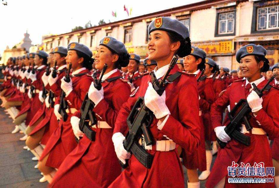 བོད་རང་སྐྱོང་ལྗོངས་དབུ་བརྙེས་ནས་ལོ་འཁོར་50ལོན་པའི་མཛད་སྒོའི་ཁྲོད་དུ་བུད་མེད་ཡུལ་དམག་གི་གཟུགས་བརྙན་སྟོན་པ།