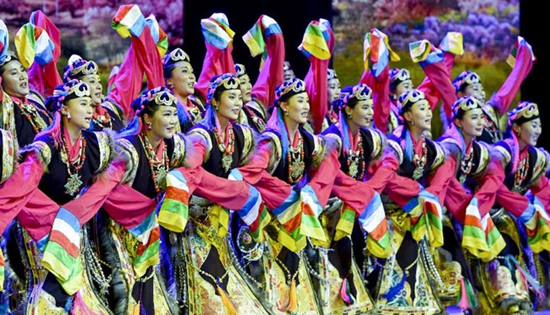 བོད་ལྗོངས་དབུ་བརྙེས་ནས་ལོ་འཁོར50ལོན་པའི་རིག་རྩལ་དགོང་ཚོགས་ལྷ་ས་ནས་འཚོགས།