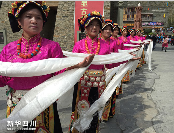 སི་ཁྲོན་ཞིང་ཆེན་གྱི་སྐབས་དྲུག་པའི་གྲོང་ཚོའི་རིག་གནས་ཡུལ་སྐོར་དུས་ཆེན་(སྟོན་ དུས)ལི་རྫོང་དུ་གཏོང་འགོ་ཚུགས་པ།