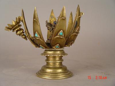 བོད་ལྗོངས་ཀྱི་རིག་གནས་གཟའ་འཁོར་《གངས་ལྗོངས་ཀྱི་གཅེས་ནོར།- - བོད་ཀྱི་རིག་རྩ་ཆེའི་རིག་དངོས་འགྲེམ་སྟོན།》སྤེལ་འགོ་ཚུགས།