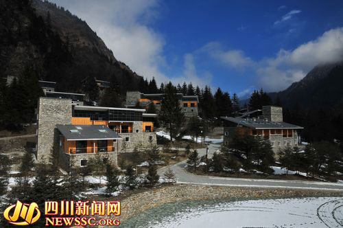 ལི་རྫོང་གི་དགེ་རྒན་ཞིང་ཆེན་རིམ་པའི་དགེ་རྒན་གྱི་རྩལ་ནུས་འགྲན་བསྡུར་ནང་ཞུགས་ནས་གྲུབ་འབྲས་བཟང་པོ་ཐོབ།