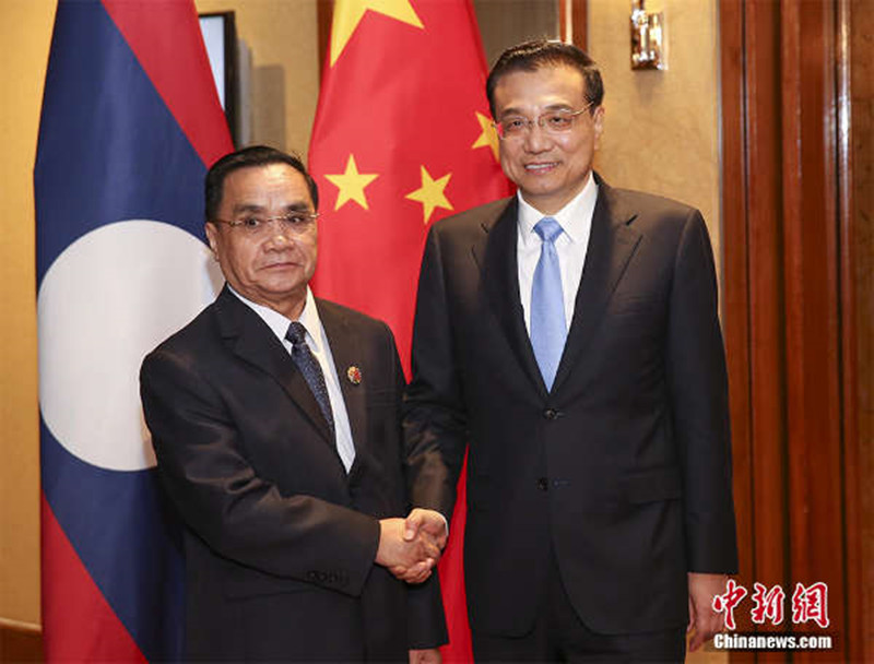 ལི་ཁེ་ཆང་གིས་ལ་ཝོ་སི་ཡི་ཙུང་ལི་ཐུང་ཞིན་དང་མཇལ་འཕྲད་གནང་།