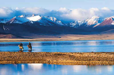 བོད་རང་སྐྱོང་ལྗོངས་ཀྱིས་ཤུགས་ཆེན་བཏོན་ཏེ་རྒྱལ་ཡོངས་རྩེ་སོན་གྱི་བོད་ཀྱི་རིག་གནས་རྟེན་གཞི་འཛུགས་སྐྲུན་བྱས།