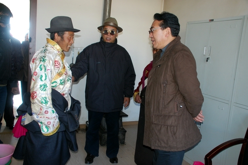 མཛོད་དགེ་རྫོང་གིས་ཡུལ་མིའི་རྒན་གསོའི་འགན་བཅོལ་གྱི་དམིགས་ཚད་འོས་འགན་ལེགས་འགྲུབ་བྱུང་།