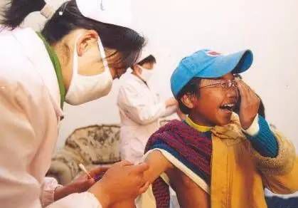 བོད་ལྗོངས་ཀྱི་མི་རེའི་ཆ་སྙོམས་གཞི་རྩའི་སྤྱི་པའི་འཕྲོད་བསྟེན་ཞབས་ཞུའི་འགྲོ་གྲོན་རྒྱལ་ཡོངས་ཀྱི་ཆུ་ཚད་ལས་བརྒལ་བ།