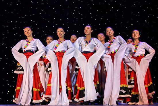 སྐབས་གསུམ་པའི་ལྷ་སའི་གནས་མཆོག་རིག་རྩལ་བྱ་དགའི་དཔྱད་འདེམས་ཡང་བསྐྱར་སྤེལ།