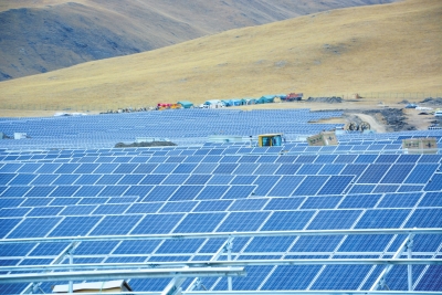 སི་ཁྲོན་རྔ་བ་རྫོང་གིས་ཉི་མའི་དཔལ་འབྱོར་འཕེལ་རྒྱས་སུ་བཏང་བ།