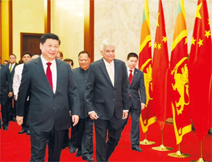 ཞི་ཅིན་ཕིང་གིས་སང་གྷ་ལའི་ཙུང་ལི་ཝེ་ཁི་མ་ཞིན་ཧ་དང་མཇལ་འཕྲད་གནང་།