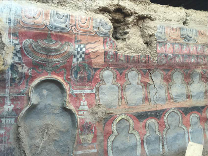 གླིང་གི་ཕ་ས་ནས་ལྡེབས་རིས་རྙིང་པ་གསར་རྙེད་བྱུང་།