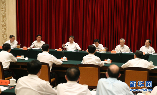 ཞི་ཅིན་ཕིང་གིས་དམངས་ཡོངས་ཀྱི་རྒྱལ་ཁབ་བདེ་འཇགས་སློབ་གསོའི་ཉིན་མོ་དང་པོར་མཛུབ་སྟོན་གལ་ཆེན་གནང་།
