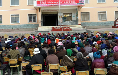 རྩྭ་ཐང་ཨ་མ་བྱམས་བརྩེས་སྐྱོང་ཞེས་པའི་དྲིལ་བསྒྲགས་བྱེད་སྒོ་སྤེལ་འགོ་ཚུགས།
