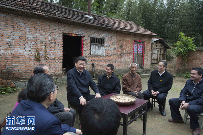 ཞི་ཅིན་ཕིང་ཨན་ཧུའུ་རུ་ཕེབས་ཏེ་ལས་ཀར་རྟོག་ཞིབ་གནང་།