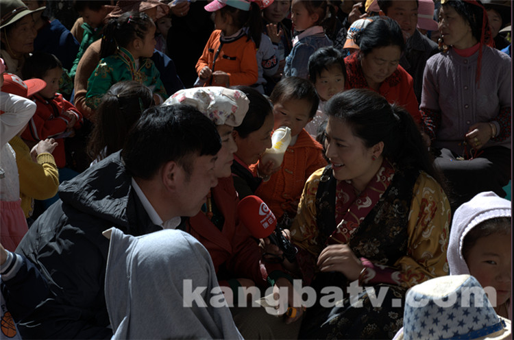 གླིང་གེ་སར་ཞེས་པའི་བྱིས་པའི་མཉམ་གཞས།