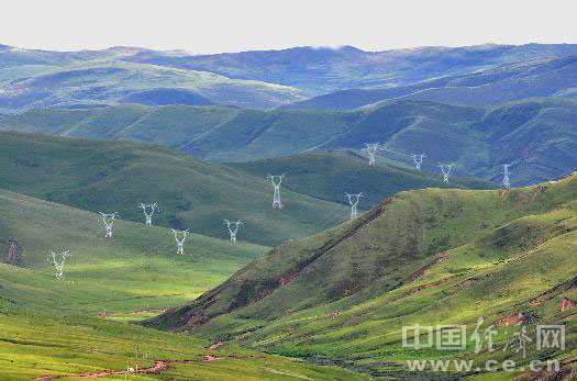 ཁྲོན་བོད་དྲ་སྦྲེལ་ལས་གཞི་ལས་བོད་ལྗོངས་ས་ཚིགས་སུ་ཁྱོན་ཡོངས་ནས་ཞིབ་བཤེར་ཐེངས་དང་པོར་བྱས།