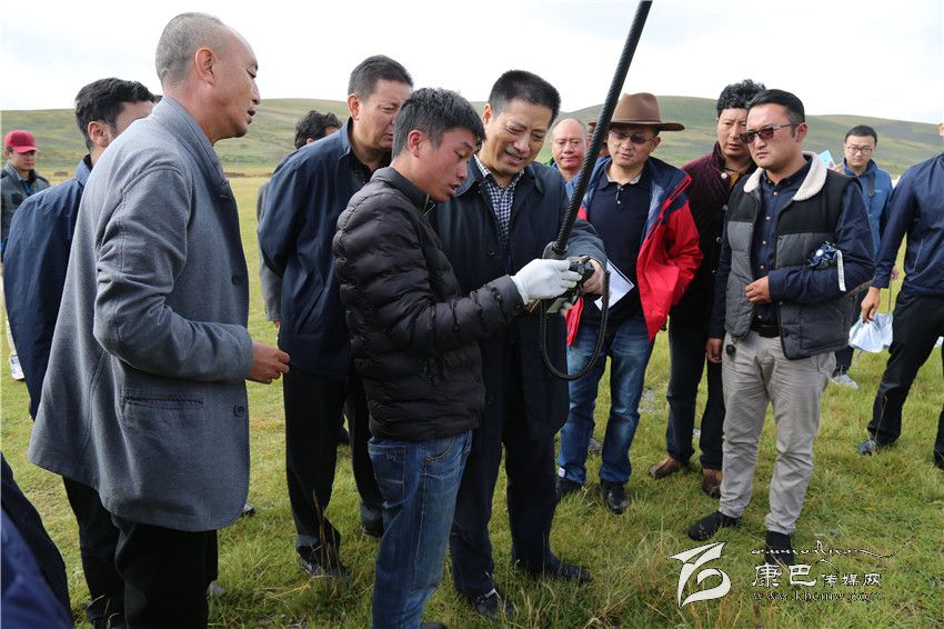 ལིའུ་ཁྲེང་མིང་གིས་དཀར་མཛེས་དང་དཔལ་ཡུལ། སྡེ་དགེ་དང་གསེར་ཤུལ་བཅས་ལ་རྟོག་ཞིབ་གནང་།