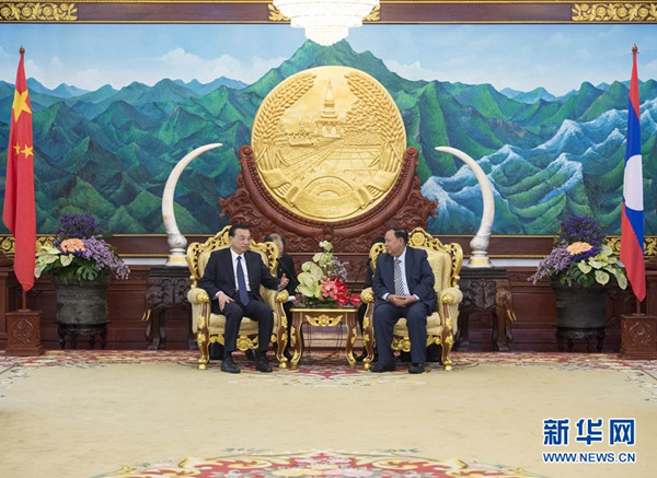 ལི་ཁེ་ཆང་གིས་ལ་ཝོ་སིའི་མི་དམངས་གསར་བརྗེ་ཏང་གི་སྤྱི་ཁྱབ་ཧྲུའུ་ཅི། རྒྱལ་ཁབ་ཀྱི་ཀྲུའུ་ཞི་པིན་དབྱང་ལ་མཇལ་འཕྲད་གནང་།