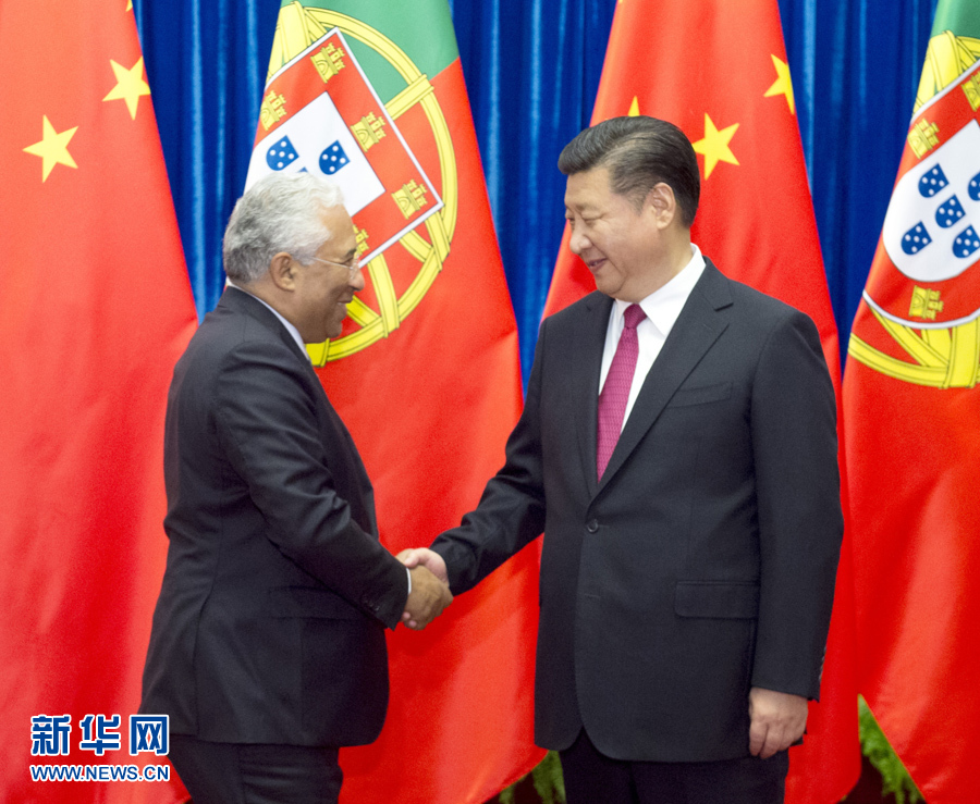 ཞི་ཅིན་ཕིང་གིས་ཕོར་ཐུ་གལ་གྱི་ཙུང་ལི་ཁི་སི་ཐ་ལ་མཇལ་འཕྲད་གནང་།