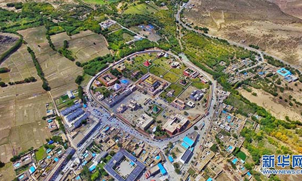 ལོ་རྒྱུས་ཡུན་རིང་ལྡན་པའི་བསམ་ཡས་དགོན་པ་ཞིག་གསོ་བྱེད་བཞིན་ཡོད།