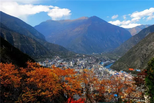 རྔ་བ་ཁུལ་གྱི་རྫོང་གཉིས་དང་ཡུལ་ཤོག་གཉིས་ལ་རྒྱལ་ཁབ་རིམ་པའི་མིང་བཏགས་པ།