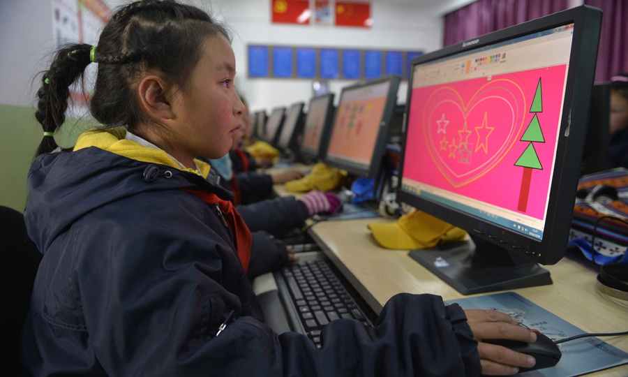བོད་ལྗོངས་མལ་གྲོ་གུང་དཀར་རྫོང་གིས་སློབ་གསོ་ཆ་འཕྲིན་ཅན་འཛུགས་སྐྲུན་ལ་སྐུལ་འདེད་བཏང་།