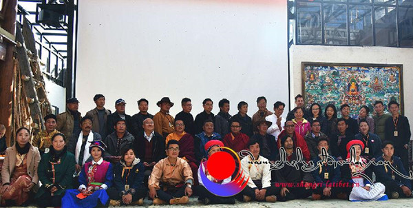སྐབས་དང་པོའི་བདེ་ཆེན་གྱི་ཐང་གའི་གླེང་སྟེགས་བསྡུས།