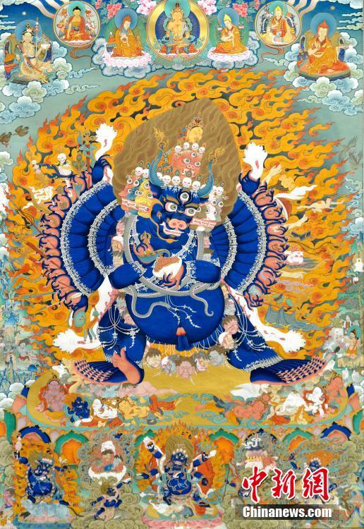 ཞལ་ཐང་རྩེ་གྲས་འགྲེམ་སྟོན་གྱིས་ལྷ་སའི་གྲོང་མིའི་ཡིད་དབང་འགུགས་པ།