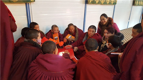 གསེར་རྟ་རྫོང་གིས་བཞི་བསྐྱལ་བྱེད་སྒོ་སྤེལ།