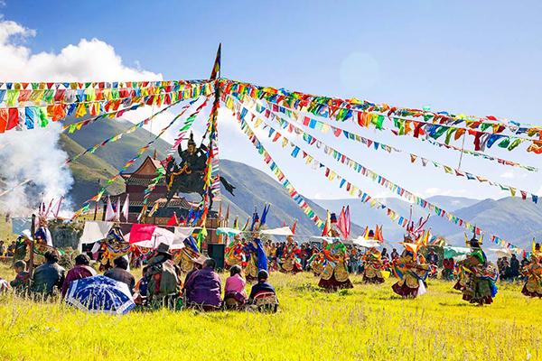 དཀར་མཛེས་ས་གནས་སོ་སོའི་ལོ་སར་རིག་གནས།