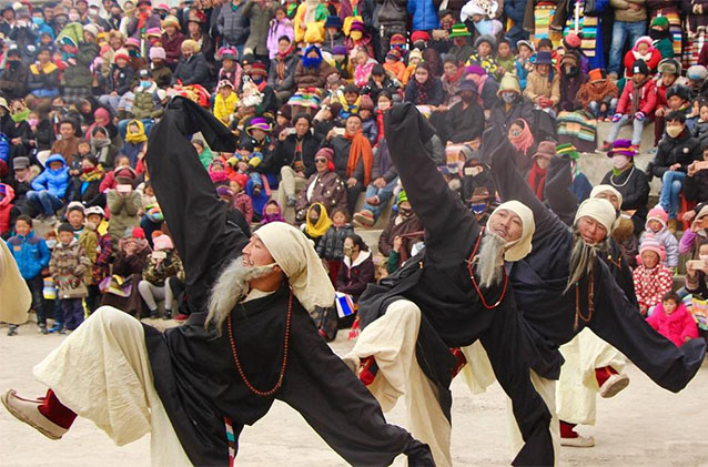 འབྲི་རུ་རྫོང་ཆགས་རྩེ་ཤང་གིས་དཔྱིད་གསར་དུས་ཆེན་བསུ་བའི་རིག་རྩལ་བྱེད་སྒོ་སྤེལ་བ།