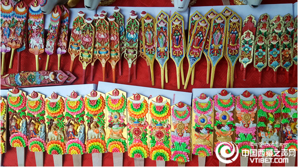 སྲོལ་རྒྱུན་ལག་ཤེས་ལ་བརྟེན་ནས་ཡོང་འབབ་གསོག་པ། 