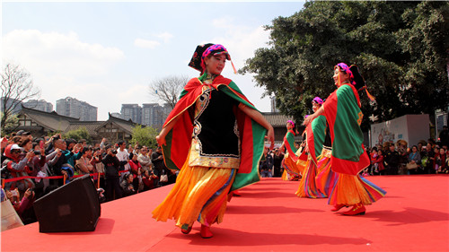 བཙན་ལྷ་རྫོང་གི་རིག་གནས་དང་ཡུལ་སྐོར་འོས་སྦྱོར་ཚོགས་འདུ་ཁྲེན་ཏུའུ་རུ་འཚོགས།