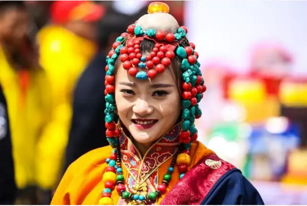 ཉིང་ཁྲིའི་ཁམ་བུའི་མེ་ཏོག་དུས་ཆེན་གྱི་མཚར་ཉམས།