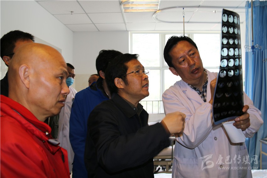 སེར་ཤུལ་གྱི་ཐབས་ལམ་དར་སྤེལ་བཏང་ཏེ་ཐུམ་འབུའི་ནད་སྔོན་འགོག་བྱ་དགོས།       