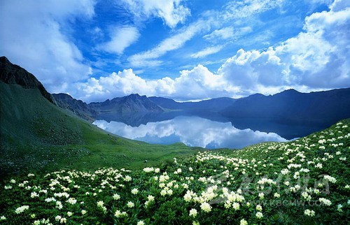 དཀར་མཛེས་ཁུལ་གྱིས་མཐོ་སྒང་སྐྱེ་ཁམས་གླིང་འཛུགས་པར་སྐུལ་འདེད་བཏང་བ། 