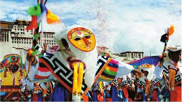 ལྷ་སའི་ཞོ་སྟོན་དུས་ཆེན་ཟླ་8ཚེས་21ཉིན་ནས་ཚེས་27ཉིན་བར་གཏོང་རྒྱུ་ཡིན་པ།