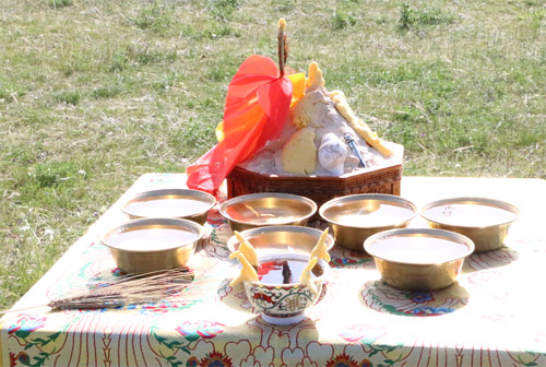 ཆོས་རྗེའི་དུག་འཇོམས་དུས་ཆེན་ཀླུང་བ་སྡེ་བར་སྤེལ། 