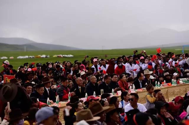 བྱང་སྡེ་ཉི་མའི་སྤྲོ་འཛོམས་ཞེས་པའི་རིག་རྩལ་སྤྲོ་ཚོགས་བསྡུས་པ།