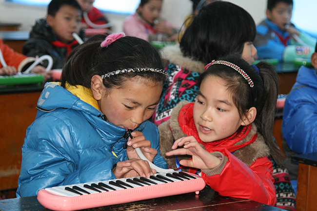 སི་ཁྲོན་བོད་རིགས་ས་ཁུལ་གྱི“9+3”སློབ་ཡོན་མི་དགོས་པའི་སློབ་གསོའི་སློབ་ཐོན་སློབ་མ་ལས་ཞུགས་ཐུབ་ཚད་98%ལྷག་ཟིན་པ།