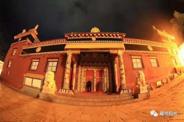 གནའ་བོའི་སྡེ་དགེ་པར་ཁང་། དེང་གི་འགྱུར་ལྡོག་གསར་པ།