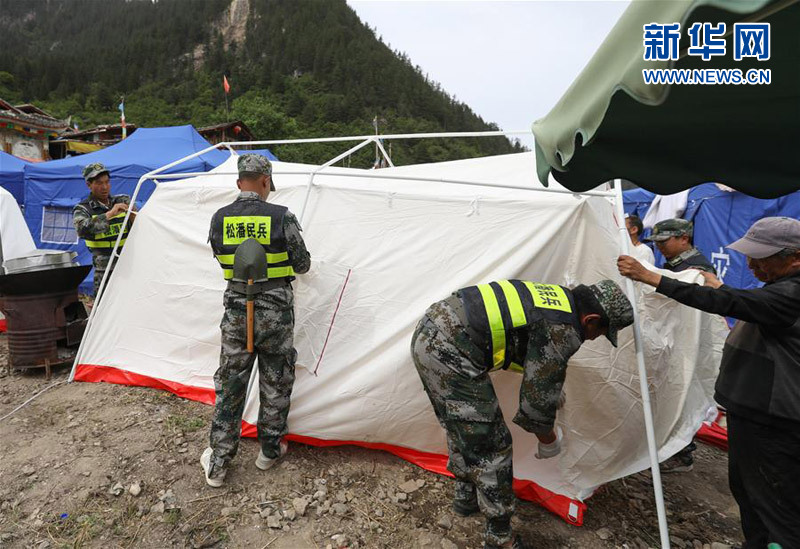 སྟོབས་ཤུགས་གཅིག་ཏུ་བསྒྲིལ། ། སྐར་ཆ་ཙམ་ཡང་བརྩོན།།