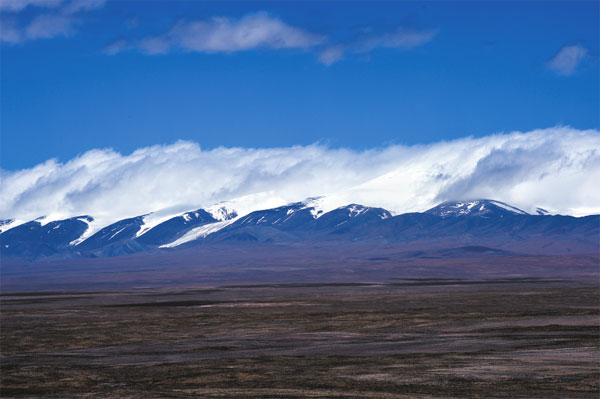 སའི་གོ་ལའི་ཐོག་གི་མཐའ་མའི་ཡུལ་ཁམས་གཙང་མ་ཨ་ཆེན་གངས་རྒྱབ། 