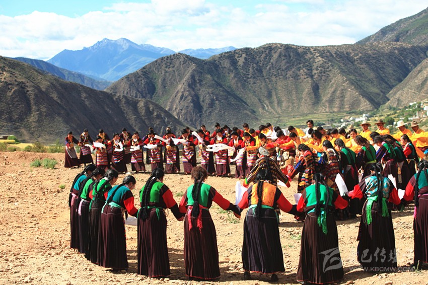 དཀར་མཛེས་ཁུལ་གྱི་རིག་གནས་དམངས་ཕན་ལས་ཀར་ཤུགས་སྣོན་བྱས་པ། 